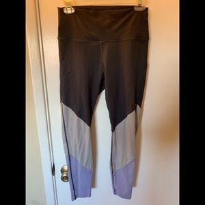 Powerhold fabletics leggings!